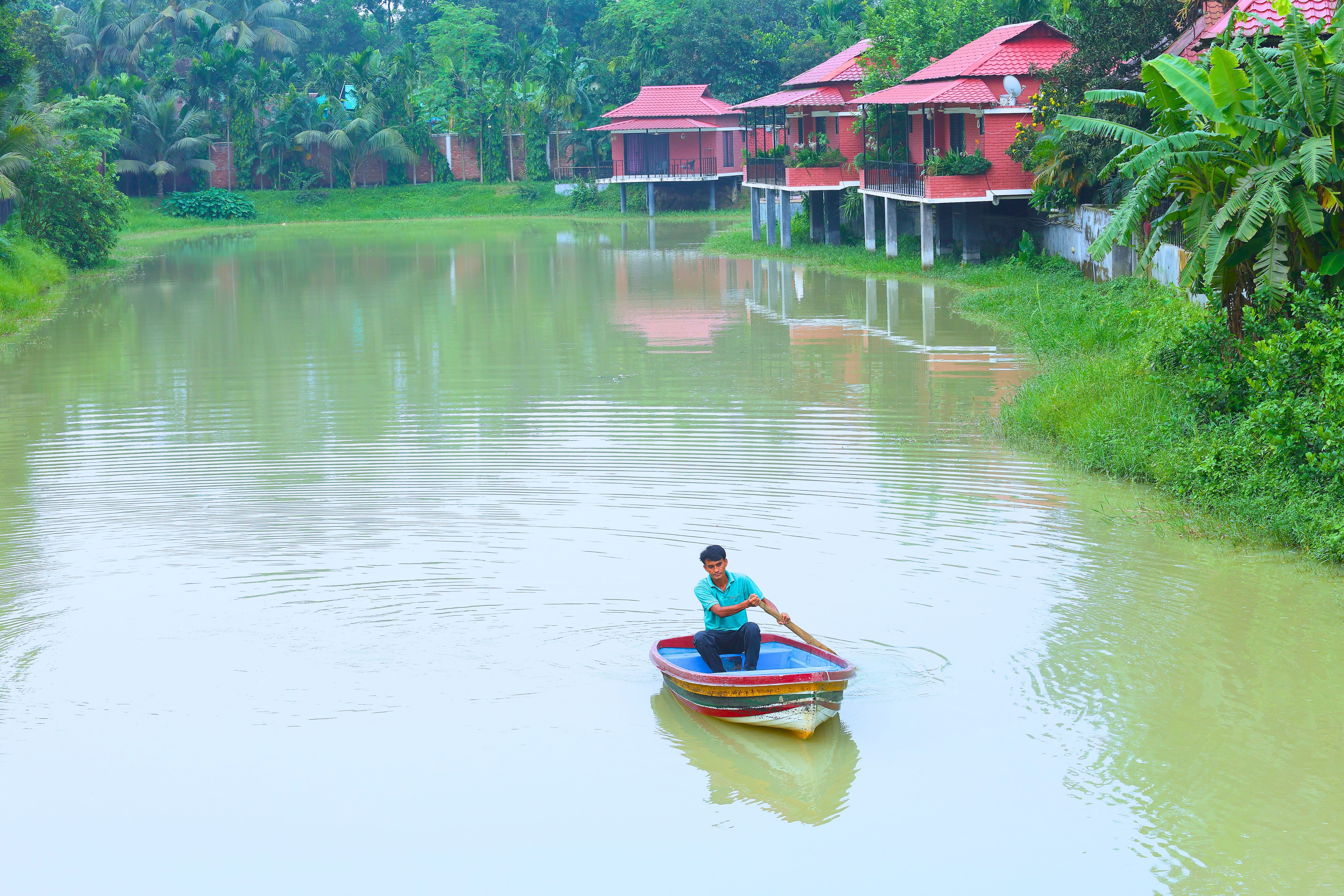 Adults Boating